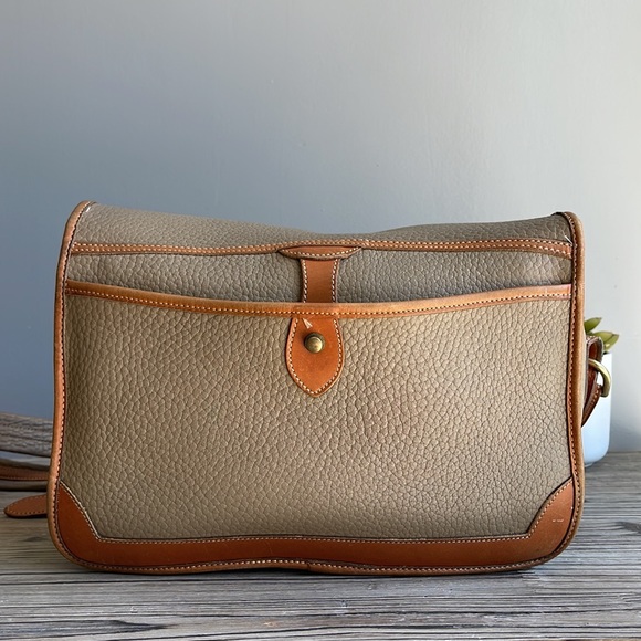 Vintage Dooney & Bourke Crossbody - Picture 2 of 11